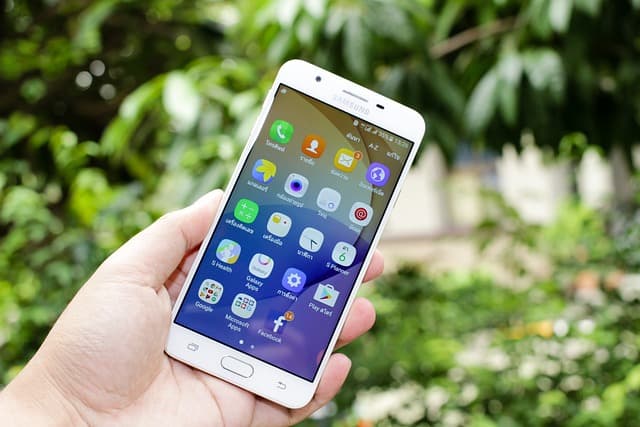Free and Legal Ringtones with MyTinyPhone